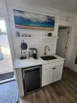 OLD FLORIDA STYLE SUITE UPDATED LIKE NEW!
