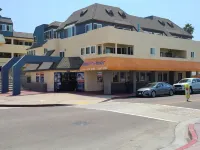 Ocean and Small town fun! Can't get  better then that! Hotels in Imperial Beach