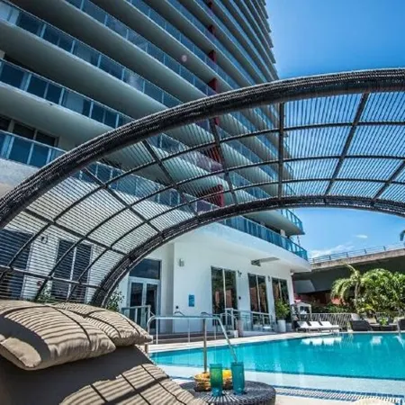 Beachwalk Condo Amazing 31 Floor 2 Bedroom 2 Bath Отели в г. Халландейл Бич