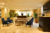 Aura Inn Hotel Cairo Hotels in Gazirat Mit Oqbah