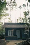 SR Villa - Serenity by riverside Hotels near Pookode Lake