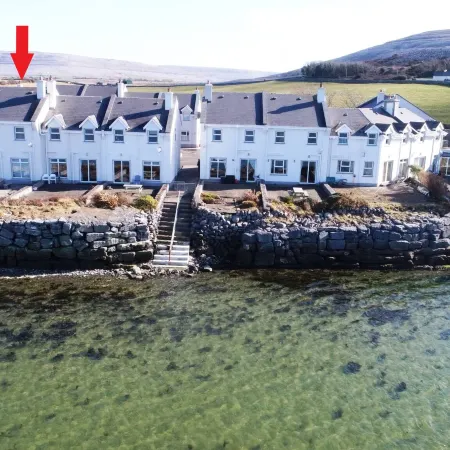 Cozy Waterside Retreat Ballyvaughan 3