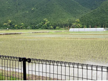 Pension Kazesato Отели рядом со станцией JR Mirozu station