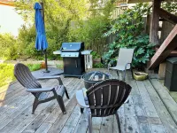 River Haven: Hot Tub, Outdoor Lounge, Walk to Beach 蓋爾南韋爾酒店