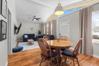 3Bed 1.5 Bath 10 Min to Base