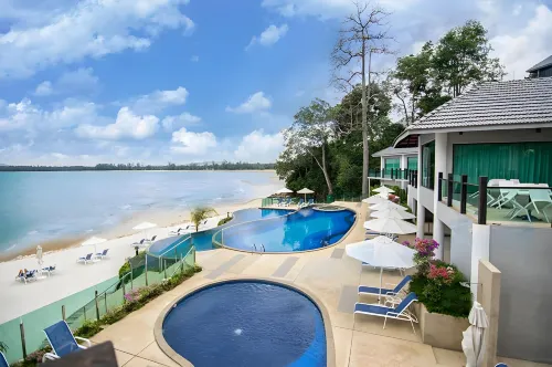 Royale Chulan Cherating Villa Hotels in Balok