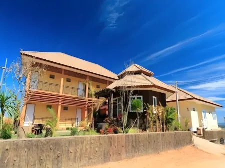 Baan Nannapas Отели рядом с достопримечательностью «Wat Khao Phaeng Ma»