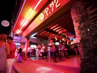 P.72 Hotel - 2-Star