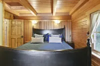 Secluded Cabin, Comfortable Lux, Valley View ~ Canaan Valley & Seneca
