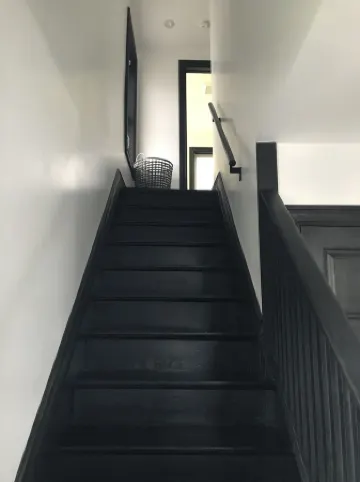 Lush Newley Renovated Home - Downtown Warren