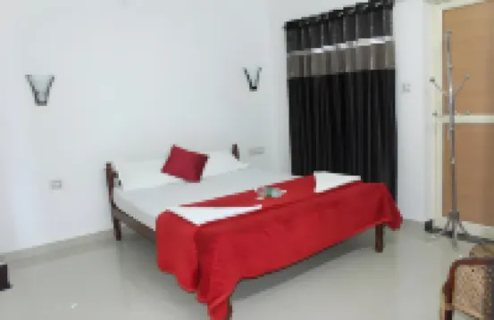 瑪萊於爾假日酒店