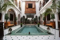 Riad Nelia - Bathtub