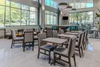 Hampton Inn & Suites by Hilton Arlington Crystal City DCA
