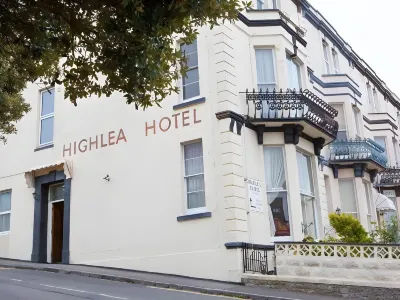Highlea Guest House Hoteles cerca de Broadoak Mathematics and Computing College