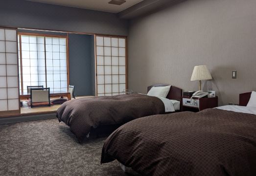 료칸 아라키 간고 호텔