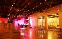 Barrys Beach Road Hotel Hotel di Bondi Beach