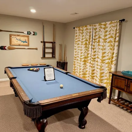 Lakefront w/ Private Beach, Dock, Kayaks, Sups, Game Room - 5Br Family Retreat