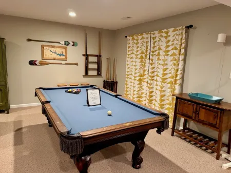 Visit The Good Life on Lake Gaston! 5 bedrooms with kayaks, SUPs, pedal boat.