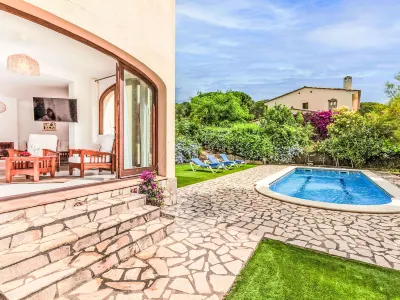 Villa Brava Hotels in der Nähe von Camping Sènia Cala Gogo Internacional