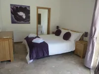 Luxury Villa with Private pool walking distance to beach and Marina!