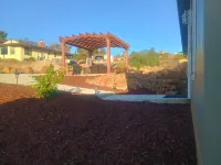 Charming 3-Bedroom House - Homestays
