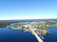 1 BDRM Downtown Minocqua! Perfect for couples or work trips! - WiFi