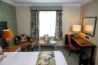Wheatsheaf Hotel by Chef & Brewer Collection Hotels in Virginia Water