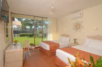 Cabo Blanco Hotel and Marina فنادق في Cihuatlan