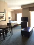 Executive Suites Hotel and Resort - Squamish BC Hotel dekat West Coast Railway Heritage Park