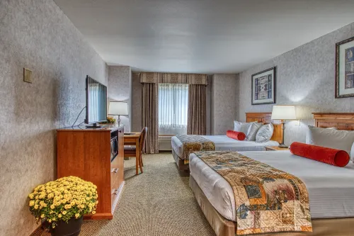 Rory & Ryan Inn - 2-Star