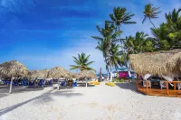 Beachfront 8BR Villa with Pool & Maid -  Casas de vacaciones
