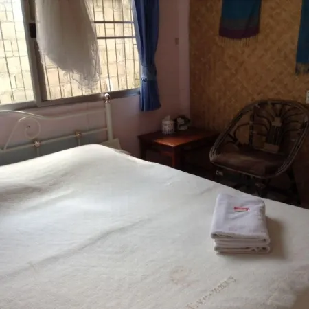 The Like View Guesthouse Отели рядом с достопримечательностью «Храм Чонг Кум»