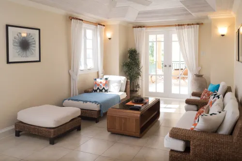 White Sands Beach Condos - Airport Shuttle