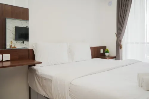 Spacious and Smart Studio Apartment at Sky House BSD - Gym