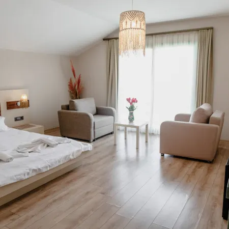Myhouse Urla Butik Otel