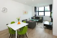 Sapphire House Apartments Hotels in Shifnal