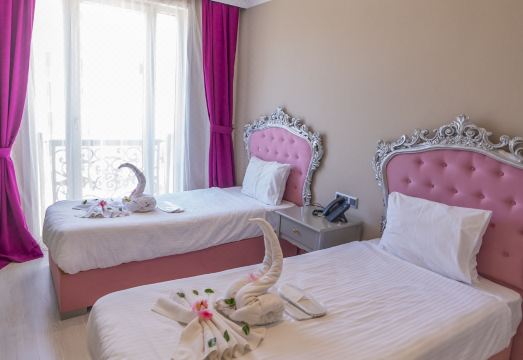 사롯 테르말 팰리스 타틸 코유 - 할랄 호텔