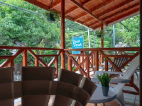 Point Break Santa Teresa Hotels in Cobano