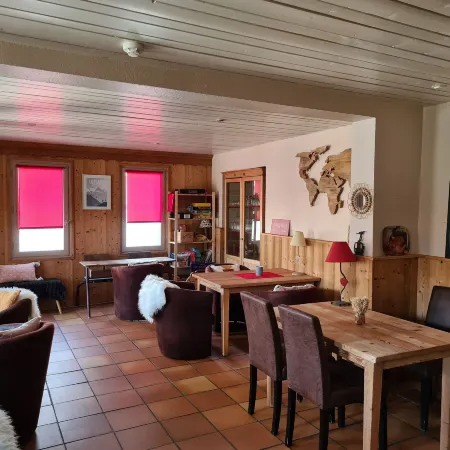 Hôtel et Appart'Hôtel Restaurant l'Adray