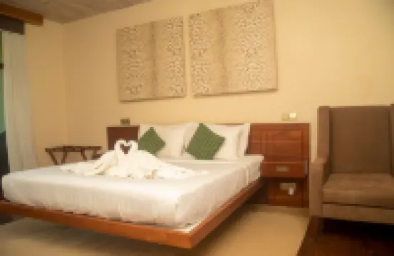 尼卡拉豪華海灘別墅 漢班托特酒店