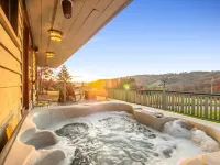 The Eagles Nest Couples Escape Hotels in Mansfield