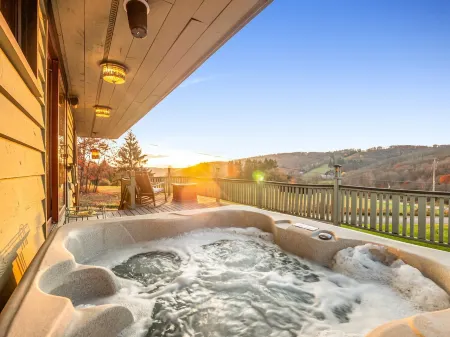 The Eagles Nest Couples Escape