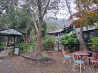 Halls Gap Tavern