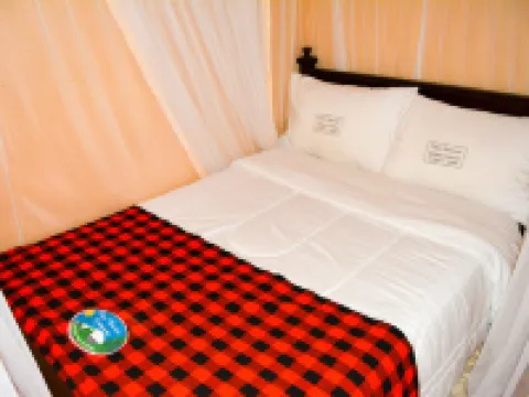 パイン ブリーズ ゲッタウェイ ルケニヤ アティ・リバーのホテル