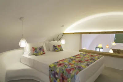Ayoba Santorini