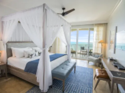 Seven Stars Resort & Spa Hotels in Grace Bay