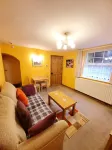 Saltburn Holidays Primrose Cottage - Parking