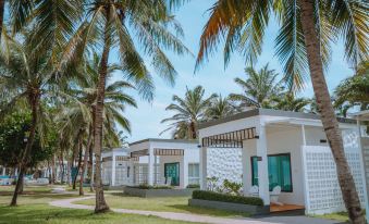 Chaolao Tosang Beach Hotel