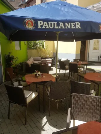 Hotel Schweizer Stubb Отели в г. Кайзерслаутерн