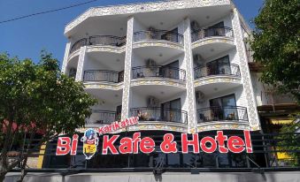 Karikatür Bi Hotel